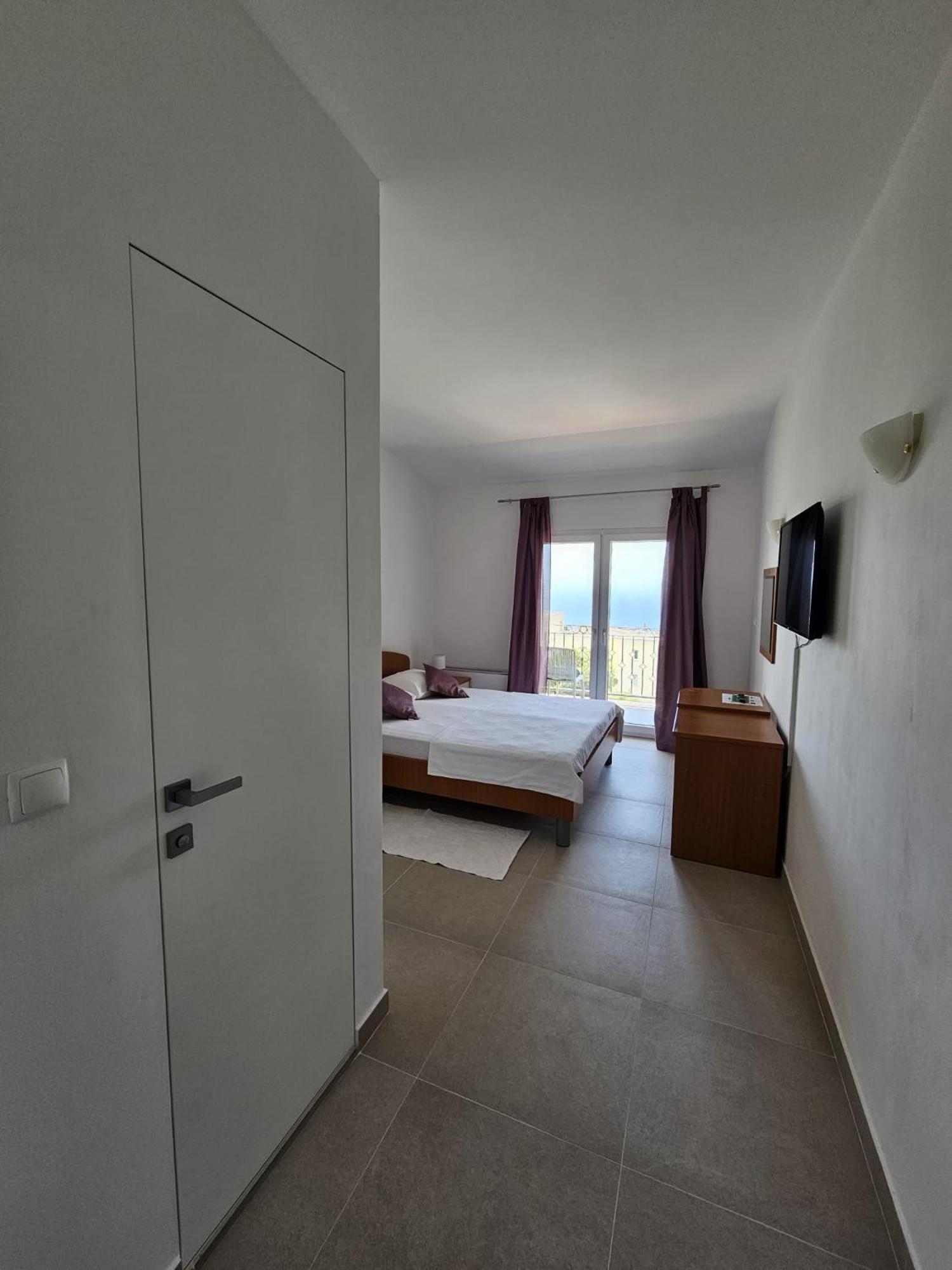 Pansion Komfor Moca Makarska Dış mekan fotoğraf