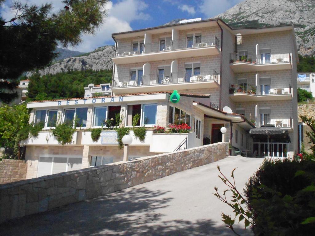 Pansion Komfor Moca Makarska Dış mekan fotoğraf