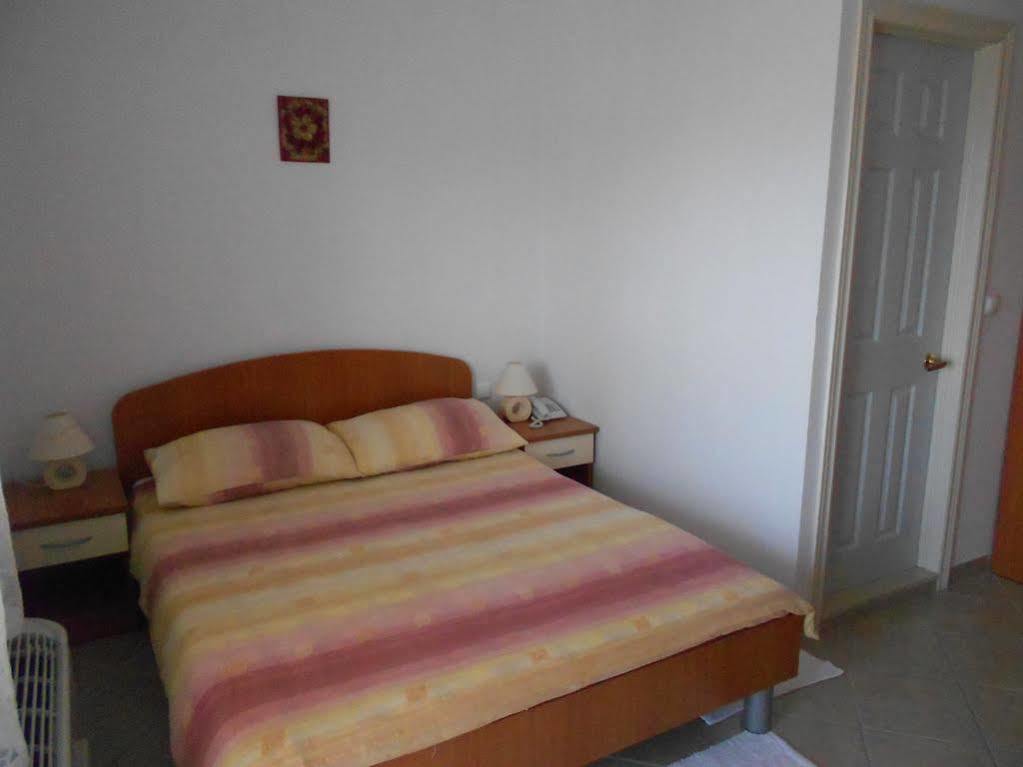 Pansion Komfor Moca Makarska Dış mekan fotoğraf