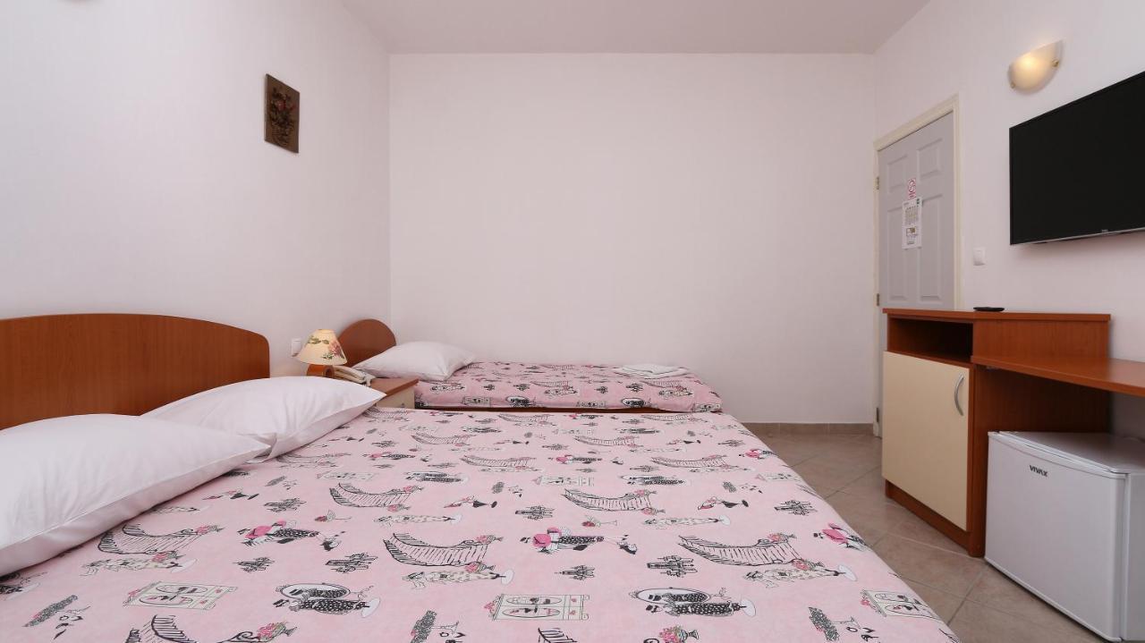 Pansion Komfor Moca Makarska Dış mekan fotoğraf